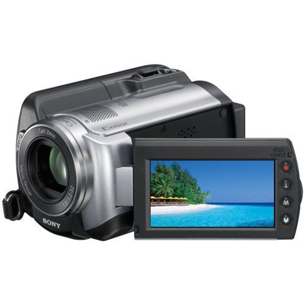 Sony HDR-XR106E FULL HD, merevlemezes videokamera bérlés, bérbeadás